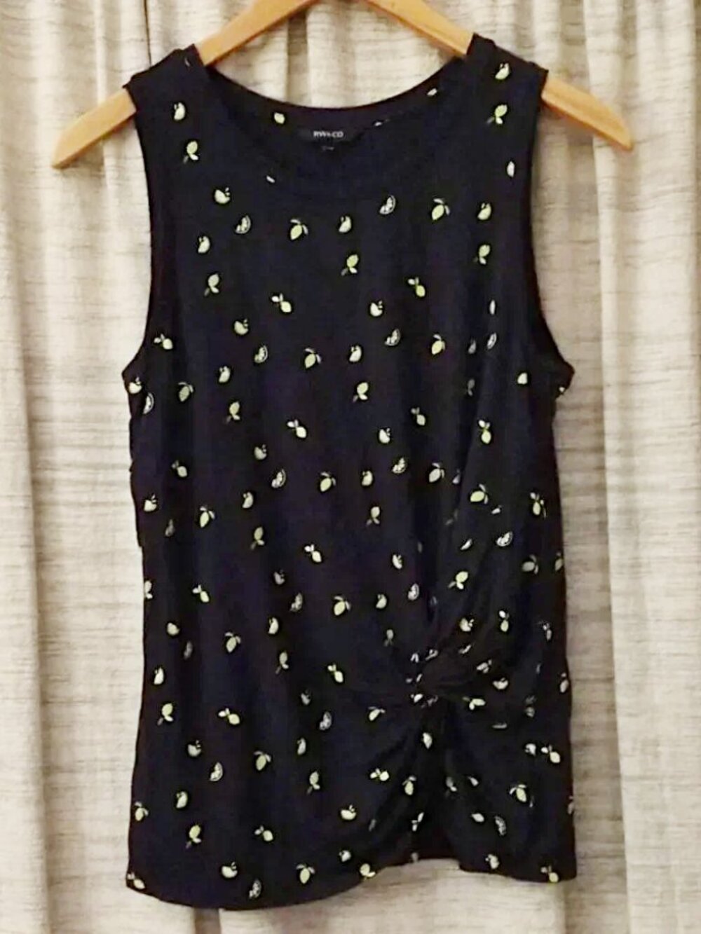 Lemon Squeezy Print Bamboo Twist Hem Tank Top